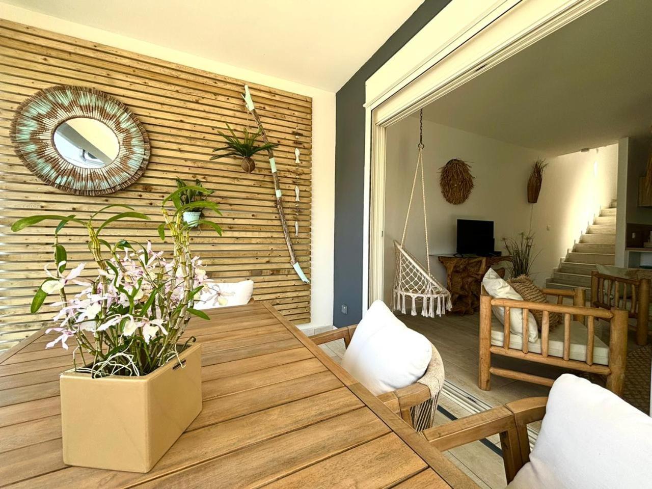 Lestipecheur Fr Villa Grise Avec Piscine Bord De Mer Saint Pierre Luaran gambar